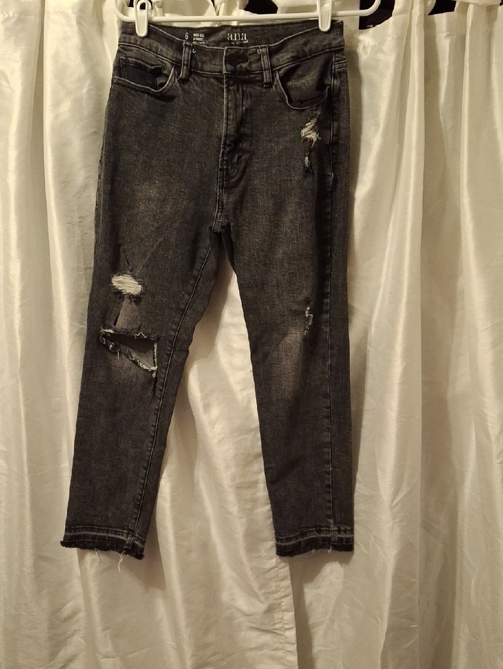 a.n.a Slim Distressed Gray-Black  Jeans